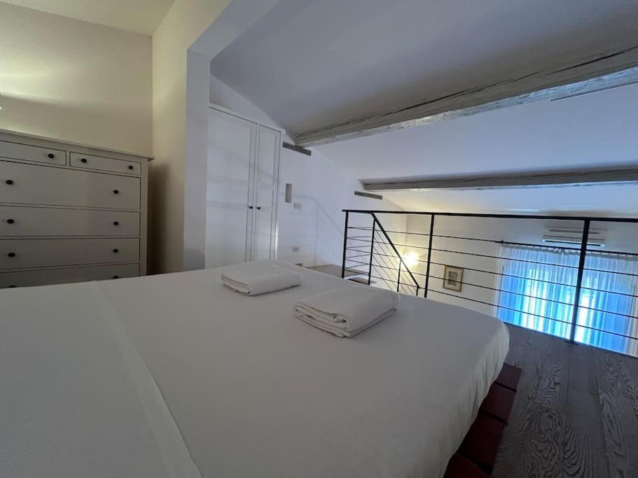 L'insolita 28 By Florencehospitality Com Apartamento Florencia